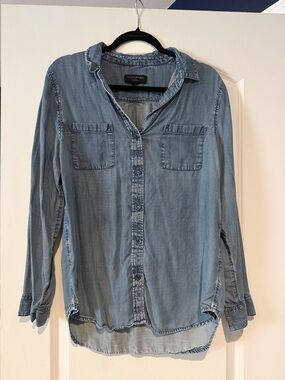 Banana Republic Light Blue Denim Button-Down Shirt